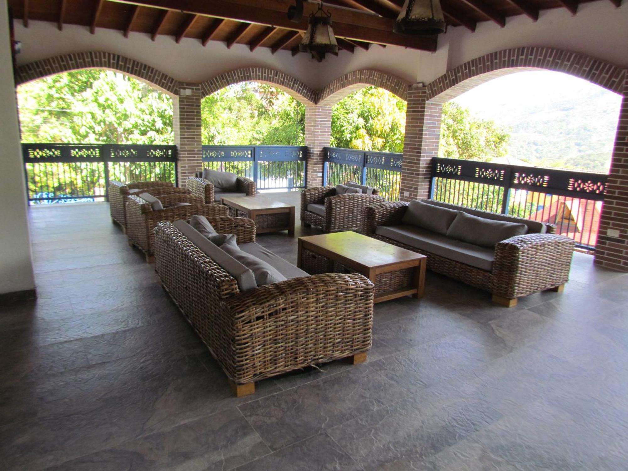 Hotel Aguatur Cocorná Buitenkant foto