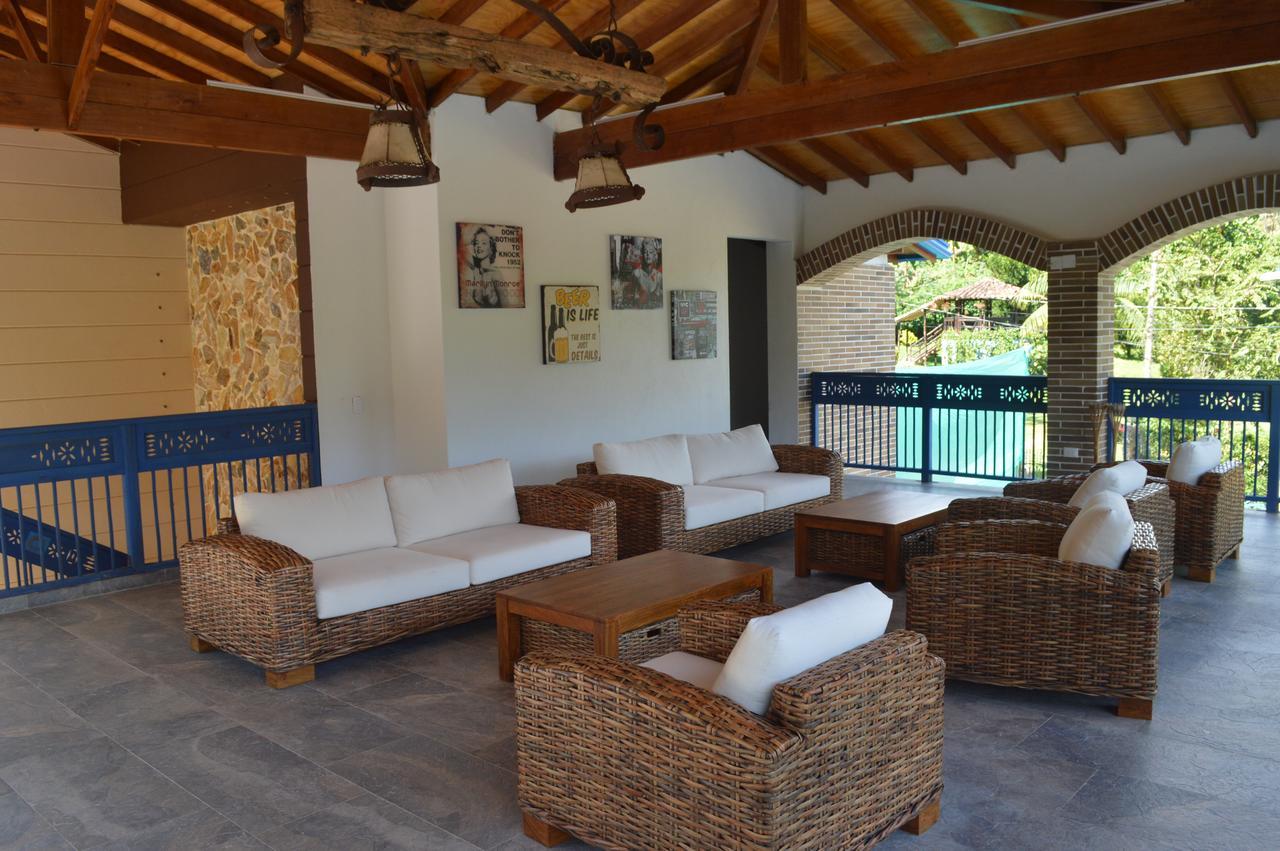 Hotel Aguatur Cocorná Buitenkant foto