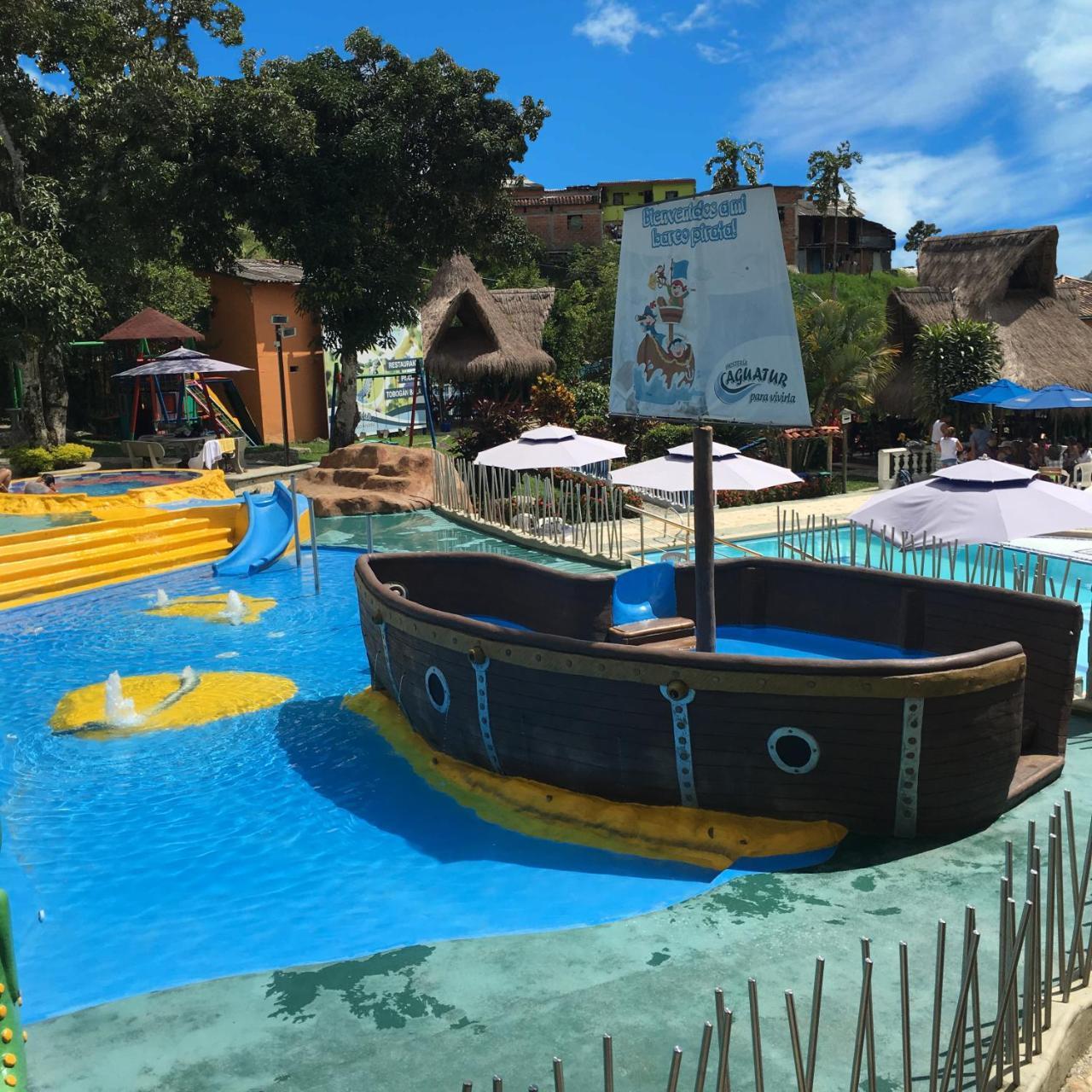 Hotel Aguatur Cocorná Buitenkant foto